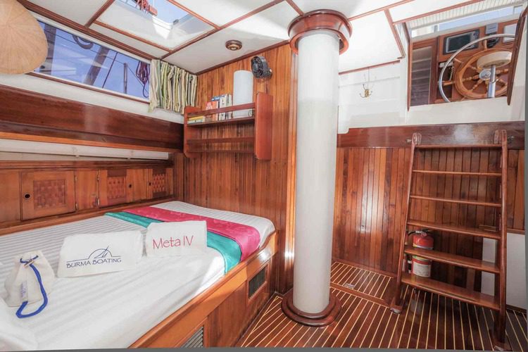 impson Yacht Charter and The Landmark Mandarin Oriental, Hong Kong Announce Partnership