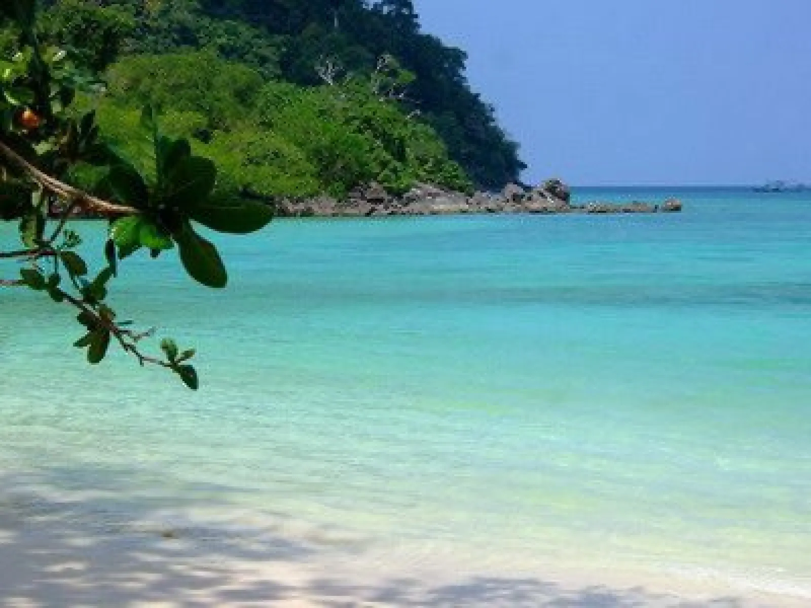 Must visit places on a Thailand yacht charter: Koh Sirey