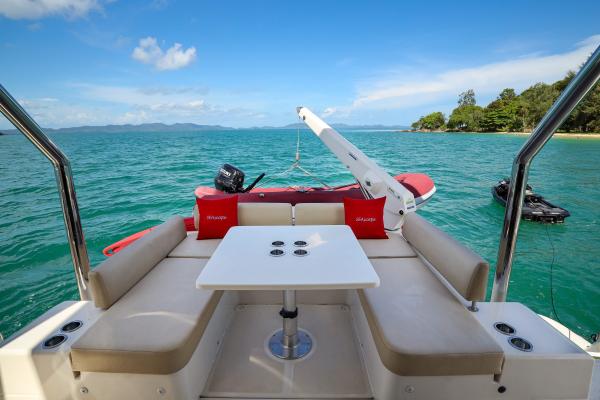 Aquila 44 photo 10