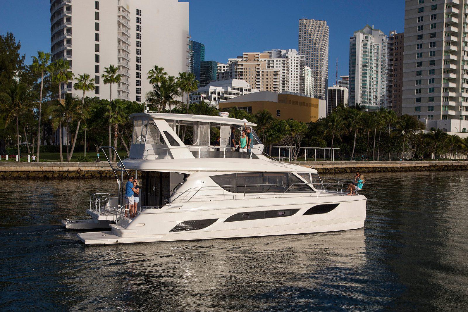 Aquila 48