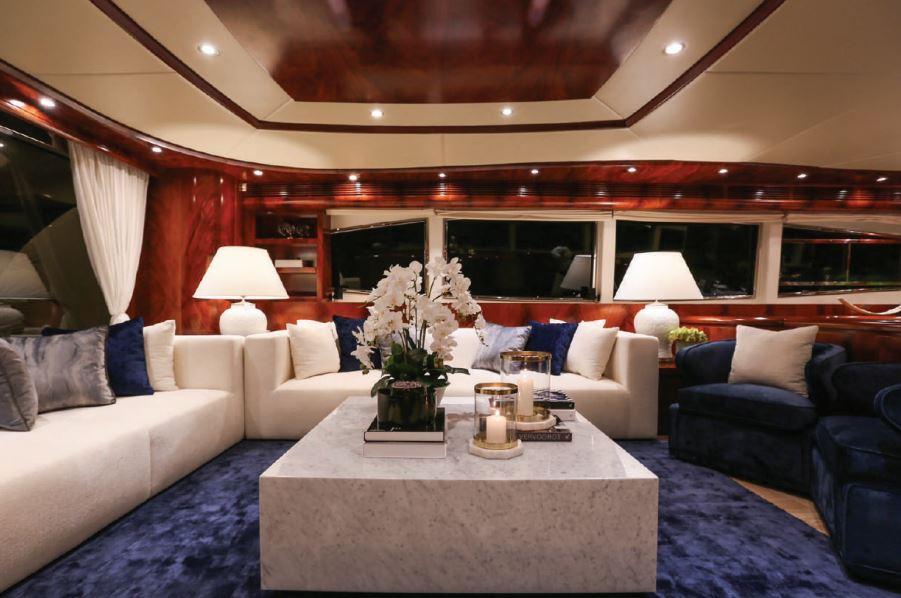 Astondoa 102