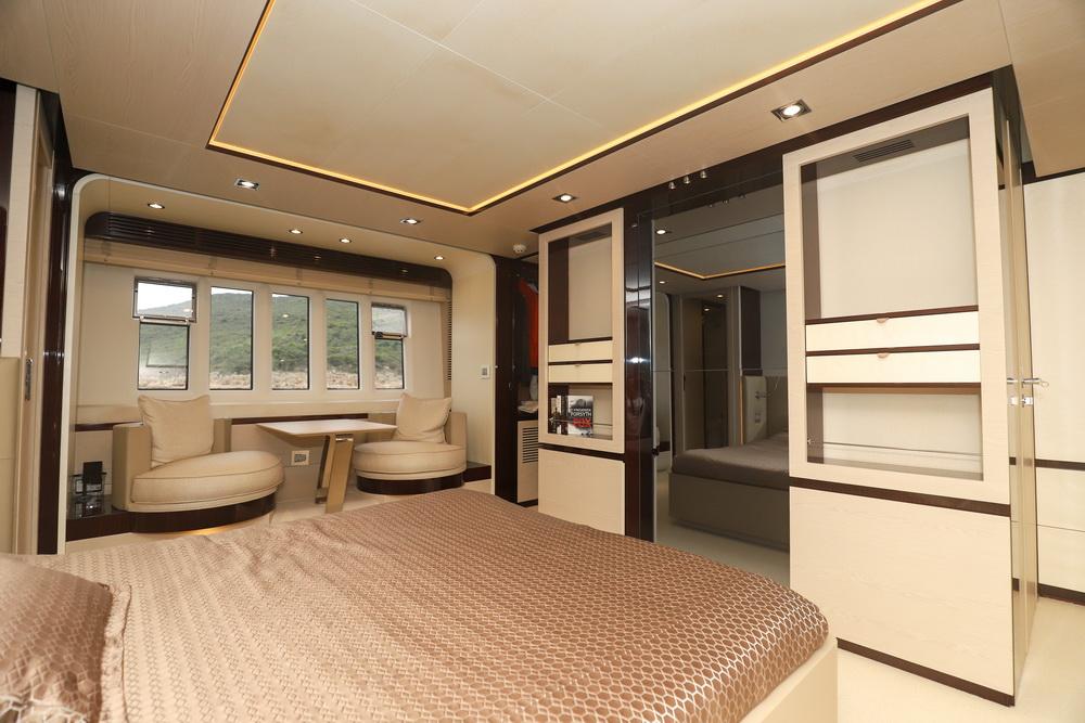 Azimut 80 SZ