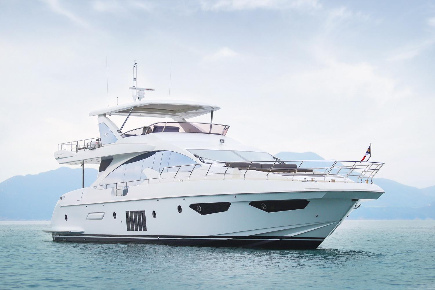Azimut 80 SZ