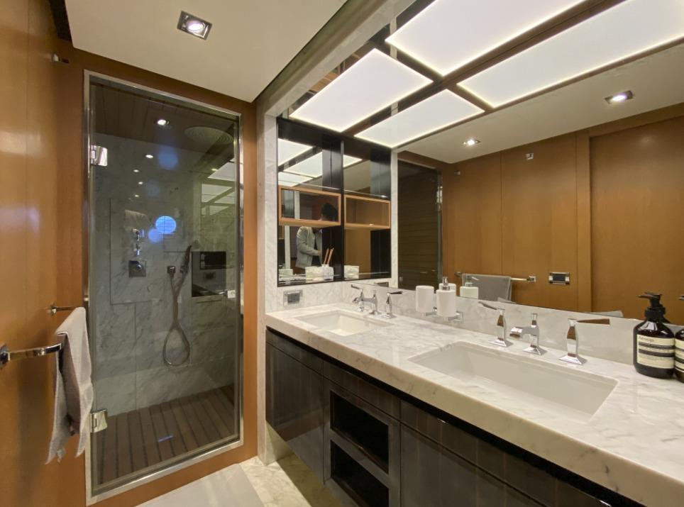 Azimut 88 Amazing Grace