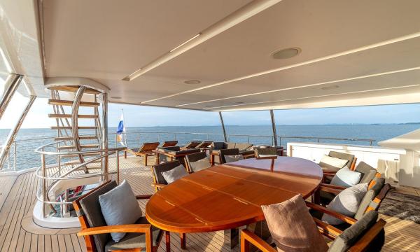 Benetti 132 Supreme Asia Poseidon photo 9