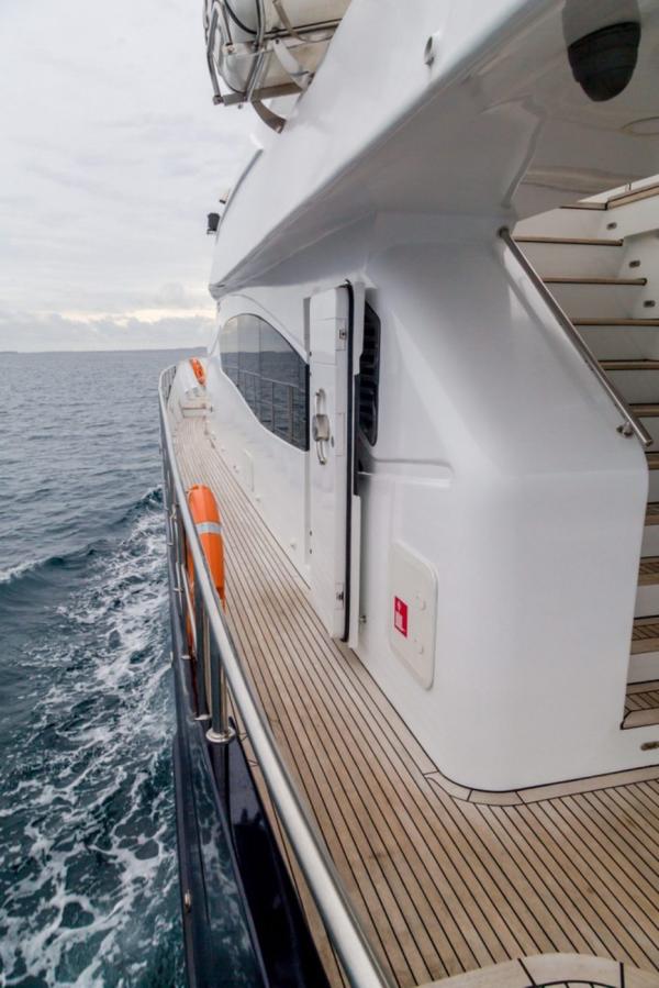 F Yacht photo 2