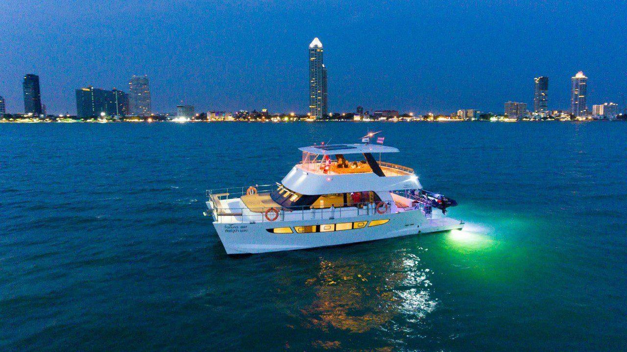 Fortuna Power Catamaran