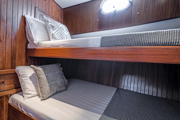 Grand Banks 53ft. photo 29