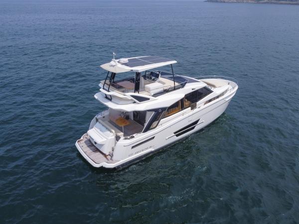 Greenline 45 Fly Hybrid photo 17