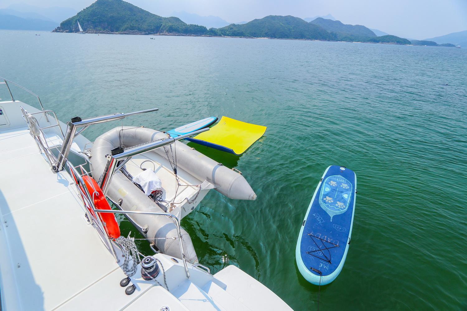 Lagoon 450 Yue Thai