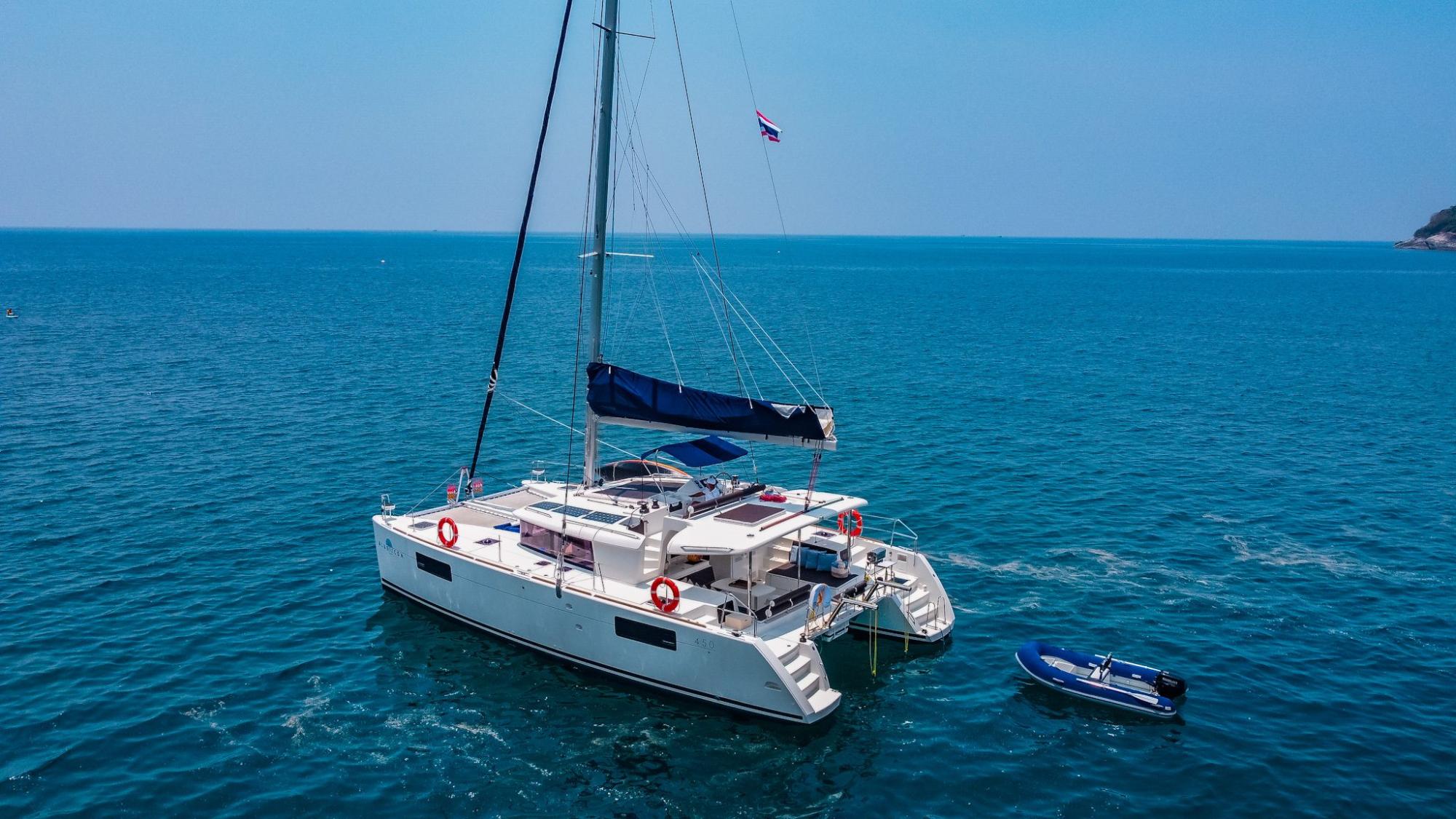 Lagoon 450F