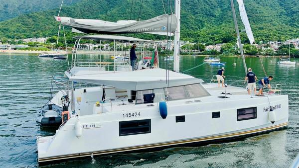 Nautitech 46 Fly Catamaran photo 3