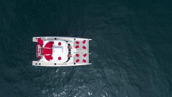 Ocean Catamaran photo 3