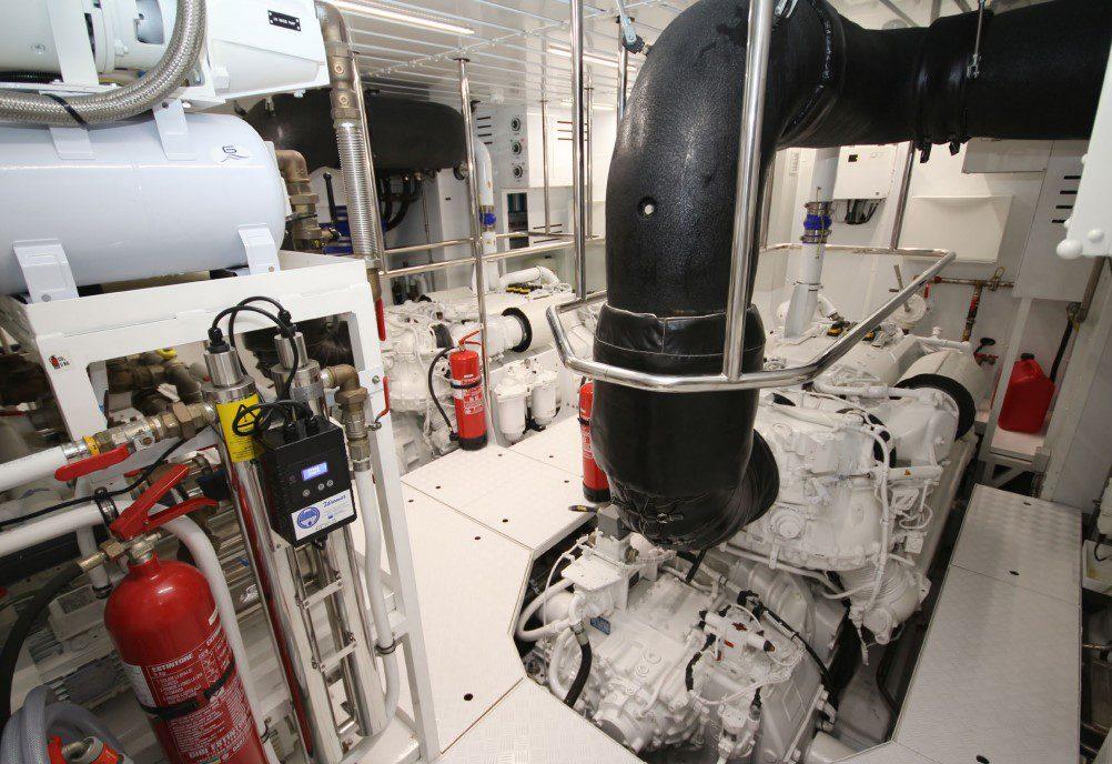 Sanlorenzo SL118