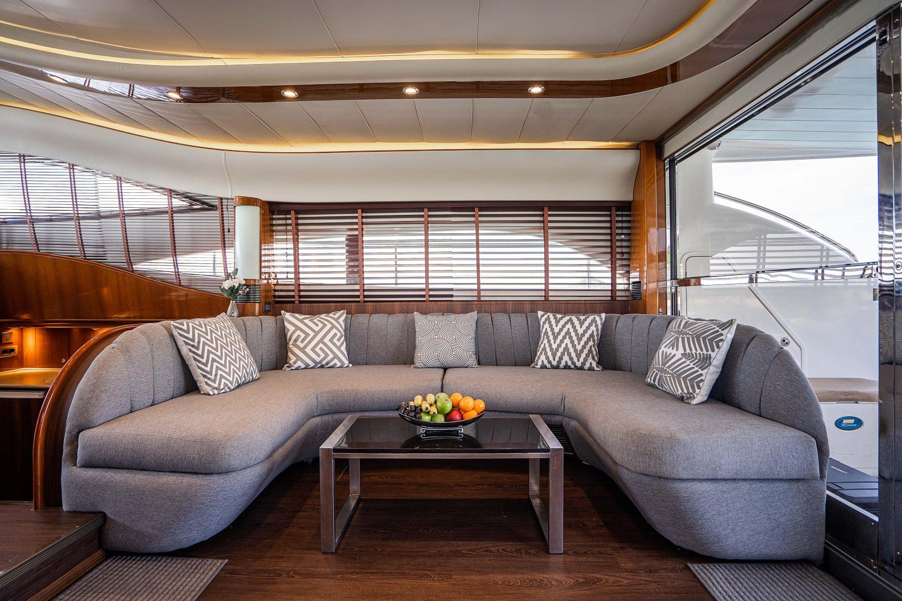 Princess 65