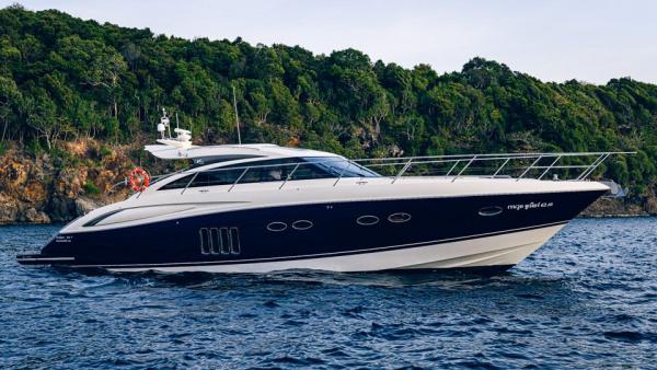 Princess V62 photo 2