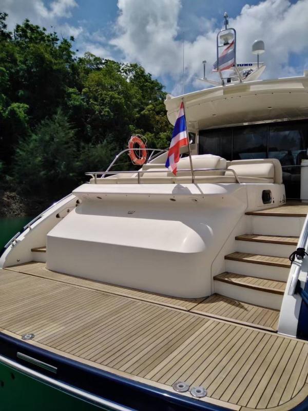 Princess V62 photo 4