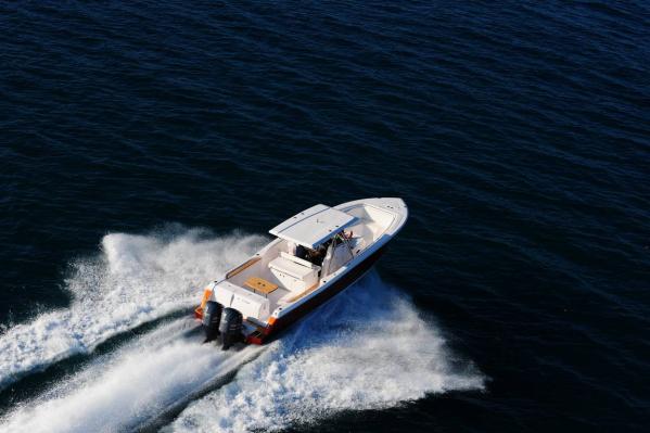 Raptor 375 Solarium photo 2