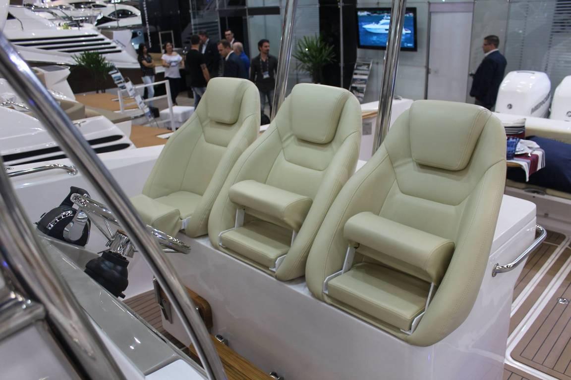 Raptor 375 Solarium