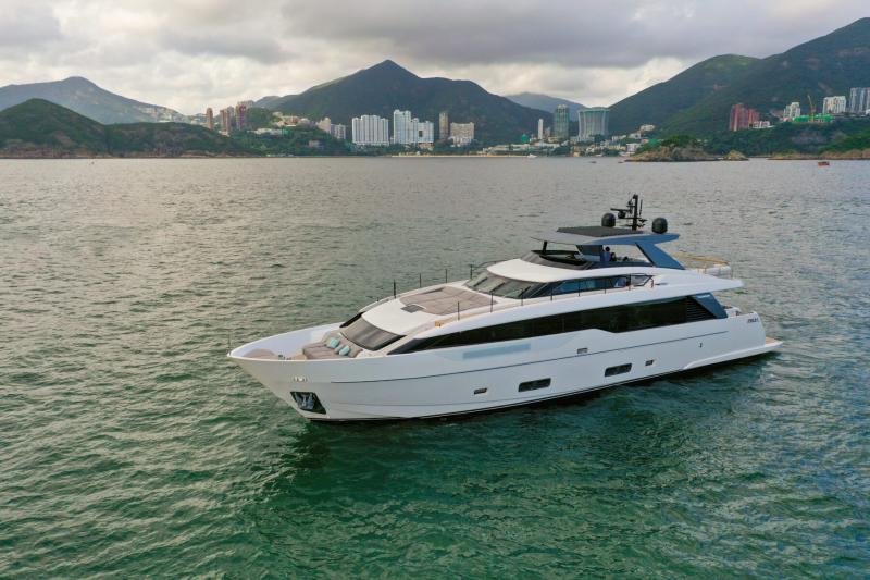Sanlorenzo SL90A J
