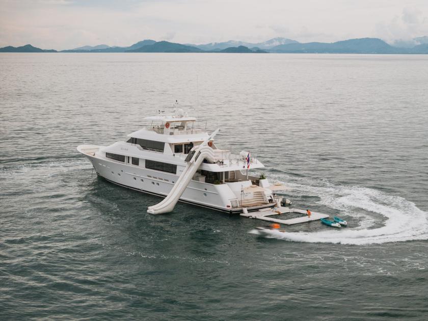 Sea Bear Westport Yachts 130