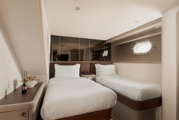 Sea Bear Westport Yachts 130 photo 17