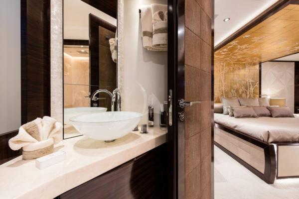 Silver Wind photo 15