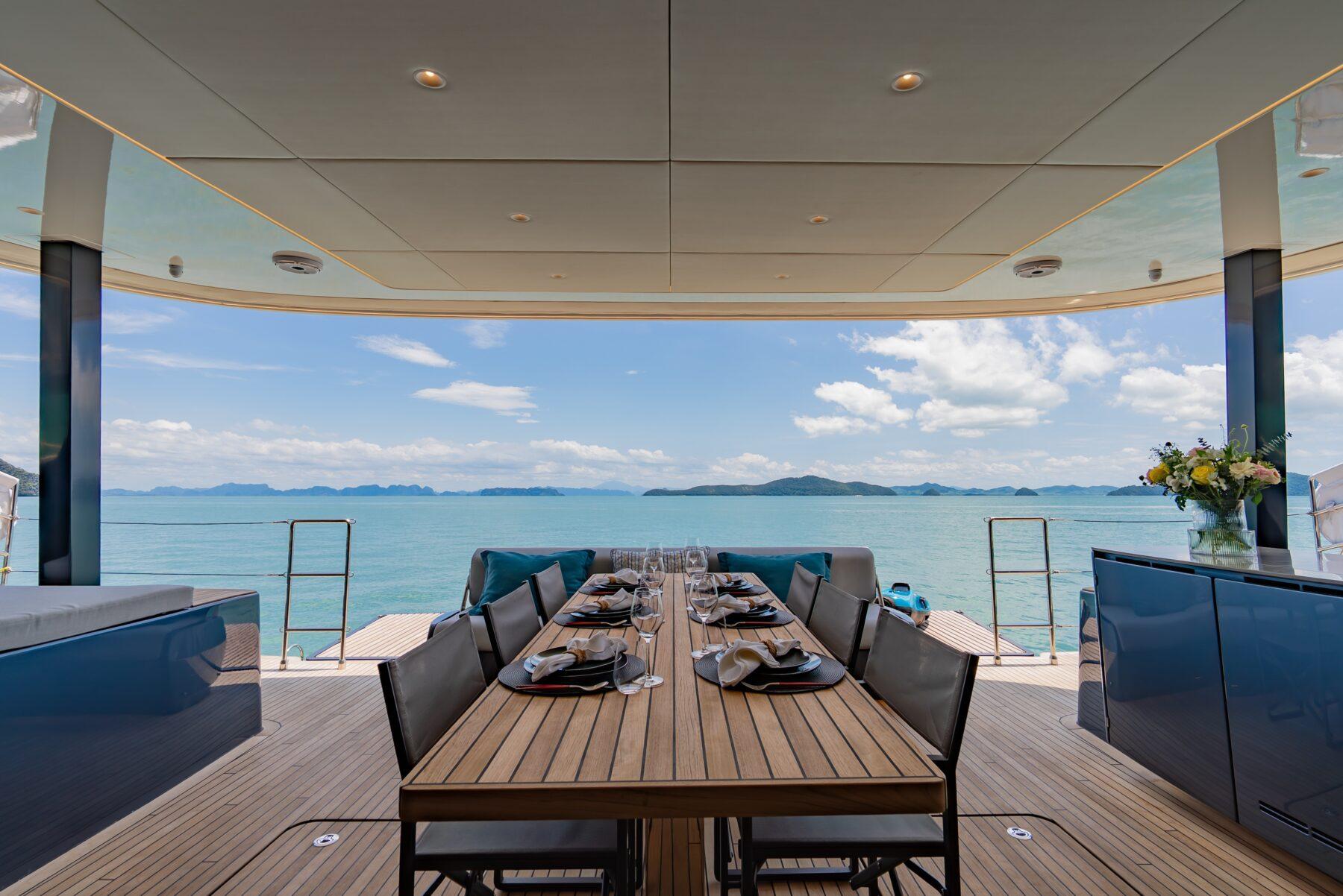 Sunreef 60 Eco