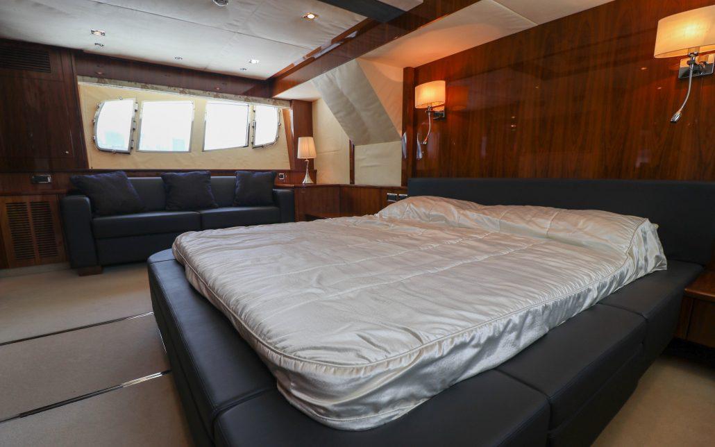 Sunseeker 86